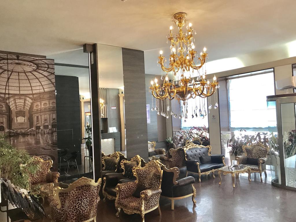 فندق كانوفا ميلان المظهر الخارجي الصورة